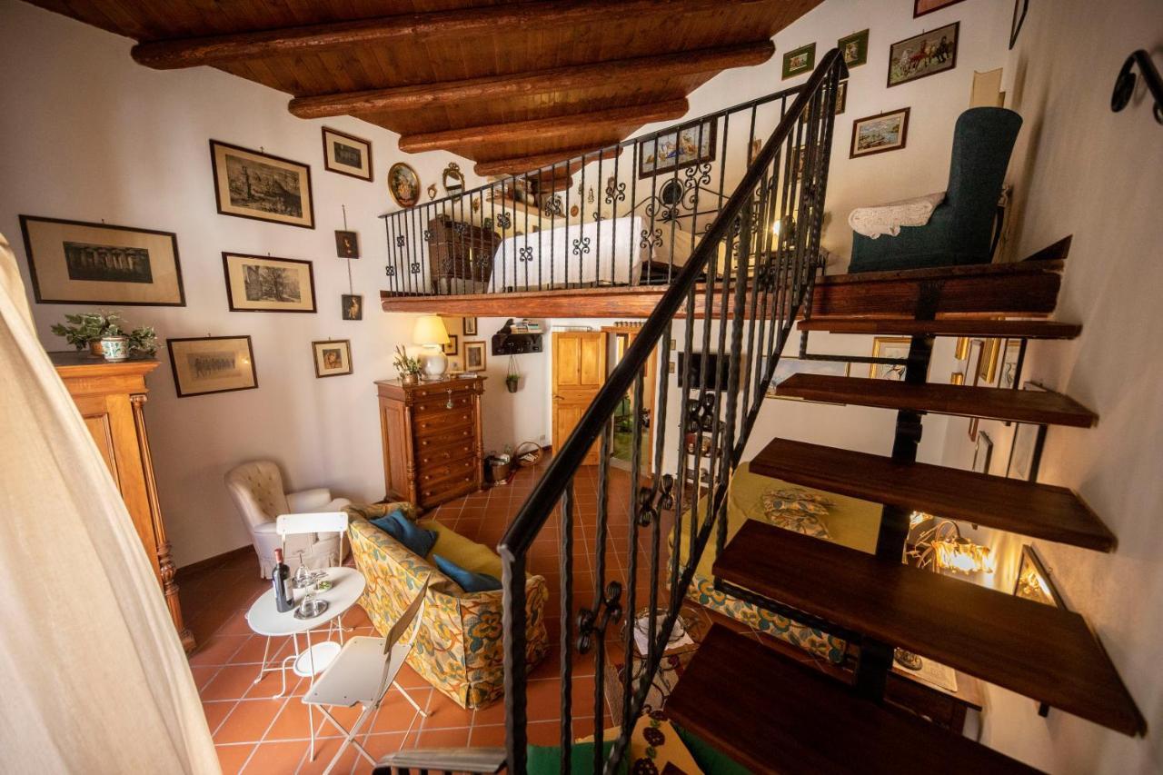 Familyholidays La Finestra Di Fronte Чефалу Экстерьер фото